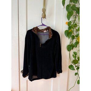 Vintage Jason women’s size X – large cheetah print and black sweater